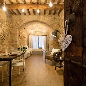 http://il-vicolo-di-porta-pesa.hotels-perugia.com