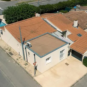  Appartement Le Nid'isle. Un Petit Nid Douillet Proche De Tout. France